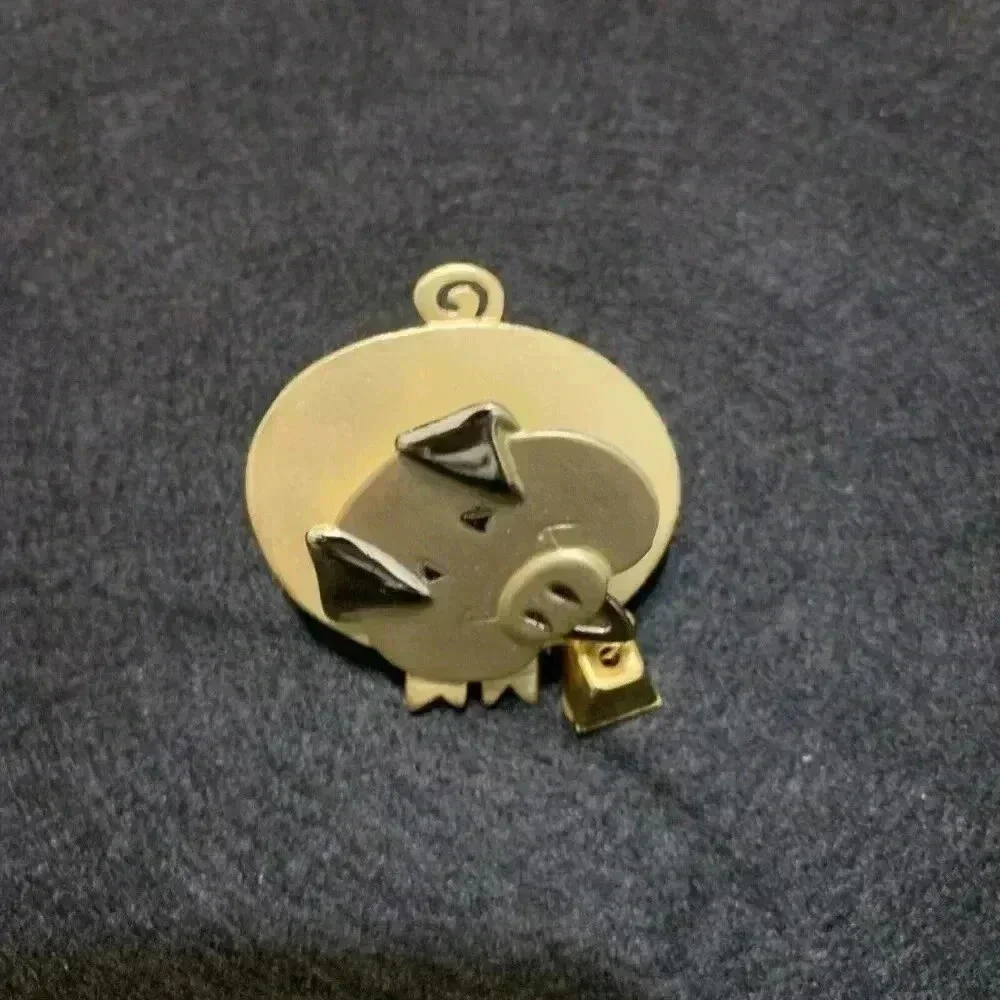 Gold Tone Pig Bobble Head Broach 1.5 in Tall Green Acres‎